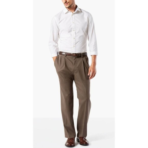Dockers Pants Nwt Dockers Mens Easy Classic Pleated Fit Khaki